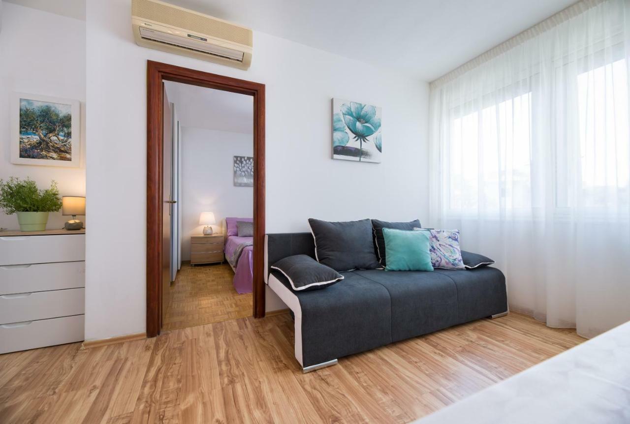 Apartment Kristina, Comfortable And Close To The Center Split Kültér fotó